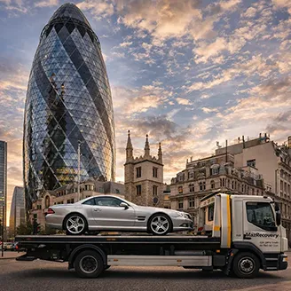 Mercedes recovery truck near The Gherkin, serving M25 motorway and North London